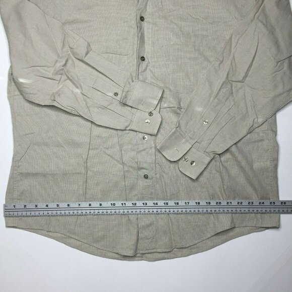Claiborne Men's Button Up Long Sleeve Collared Shirt Beige Solid Size 34-35 - Picture 5 of 10
